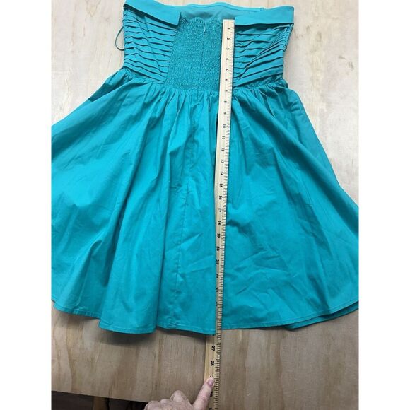 Wayf Strapless Pleated Top Mini Dress Smocked Back Medium Lined NWTs Graduation - Picture 5 of 6